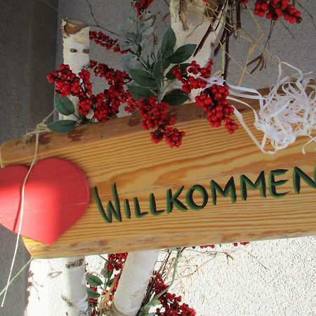 Appartement Alexandra Flattach Exteriör bild